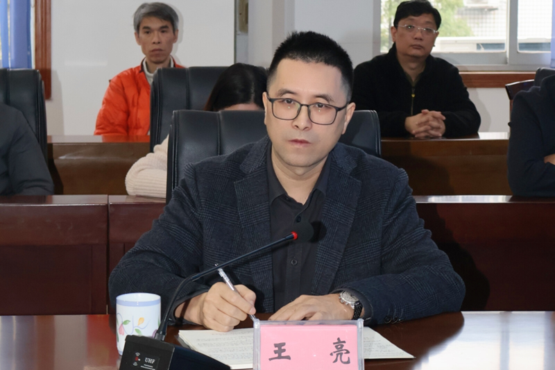 1762786435441670.png DM_20251110225144_003.png